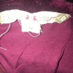 This  burgundy velvet dress is fierce !